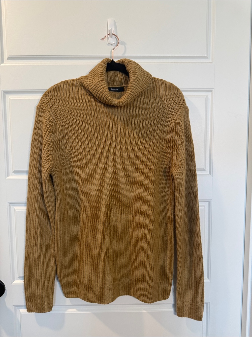 Bershka cowl neck sweater medium